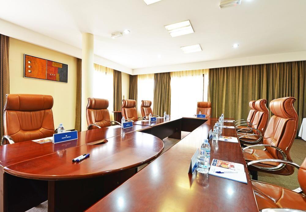 Protea Hotel By Marriott Καμπάλα Εξωτερικό φωτογραφία